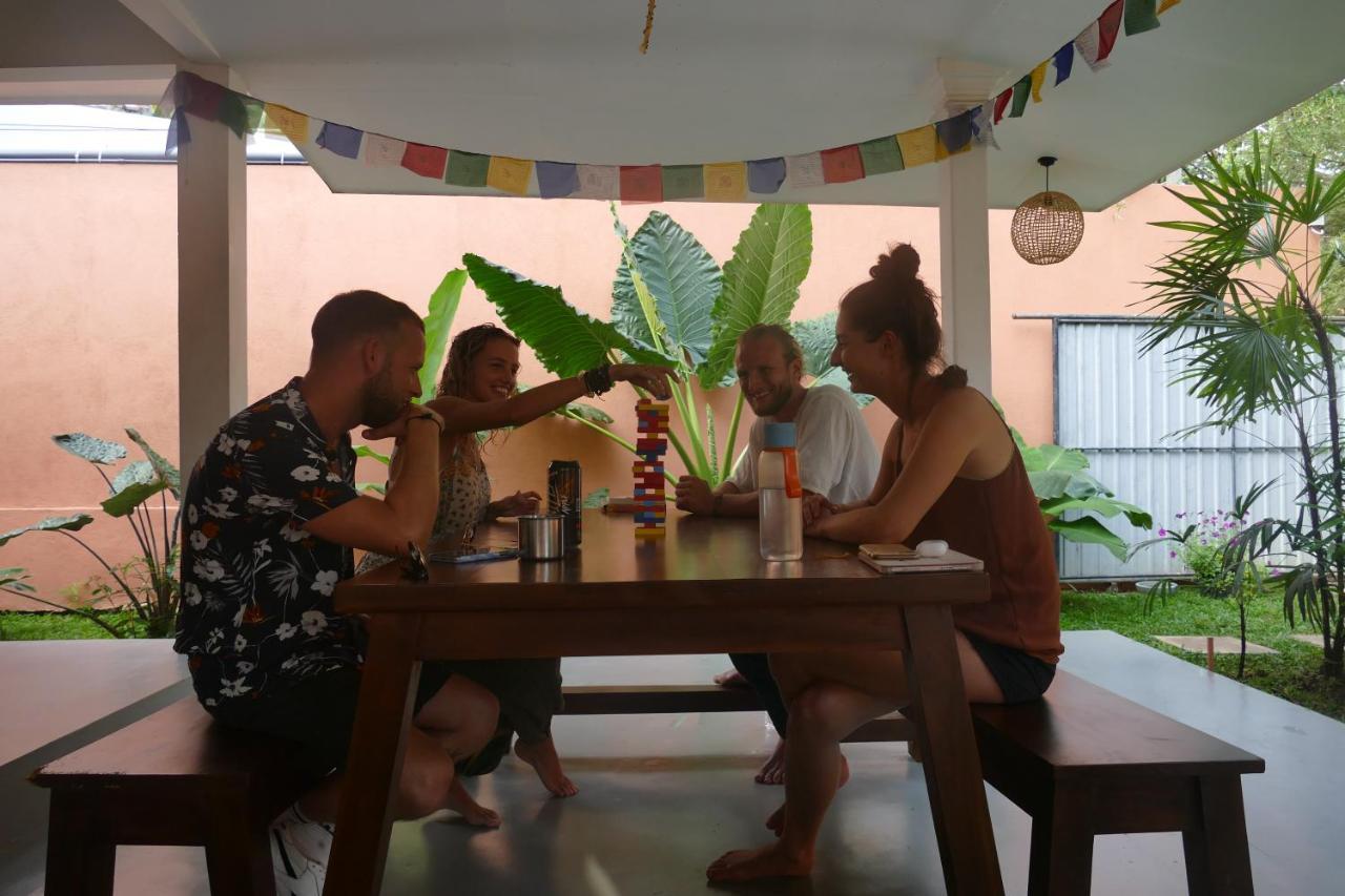 Barefoot Backpackers Hostel Dikwella Sur Exterior foto